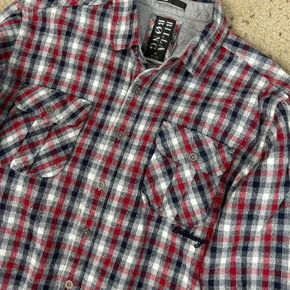 Billabong Lot of 2 Checkered Plaid Button Down Shirts Classic Size Medium Men's - Picture 3 of 5
